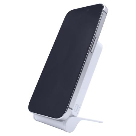 iGo 5,000mAh MagSecure 4-in-1 Combo Charger with Stand 1