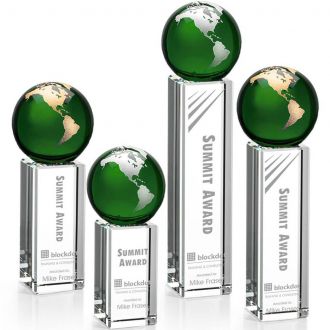 Luz Globe Award Green with Gold